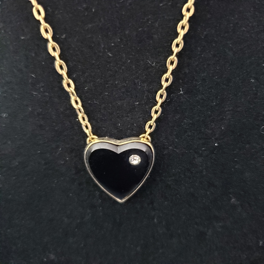 Vintage Sarah Coventry Black Heart Pendant Necklace